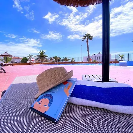 Tropicalidays Sunshine Apartament *